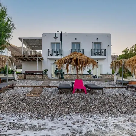 Uno Beachfront Suite Livadia  Exterior foto